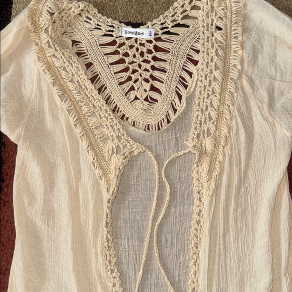 Women’s Roommates Boho Shirt - Picture 2 of 6